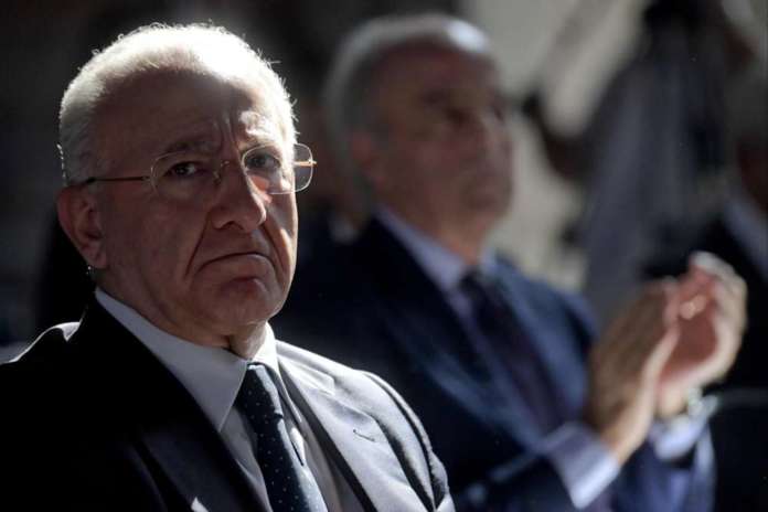 Migranti: De Luca, cacciare i delinquenti