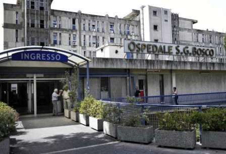 Camorra, agguato in automobile: un morto e un ferito Camorra, agguato in automobile: un morto e un ferito