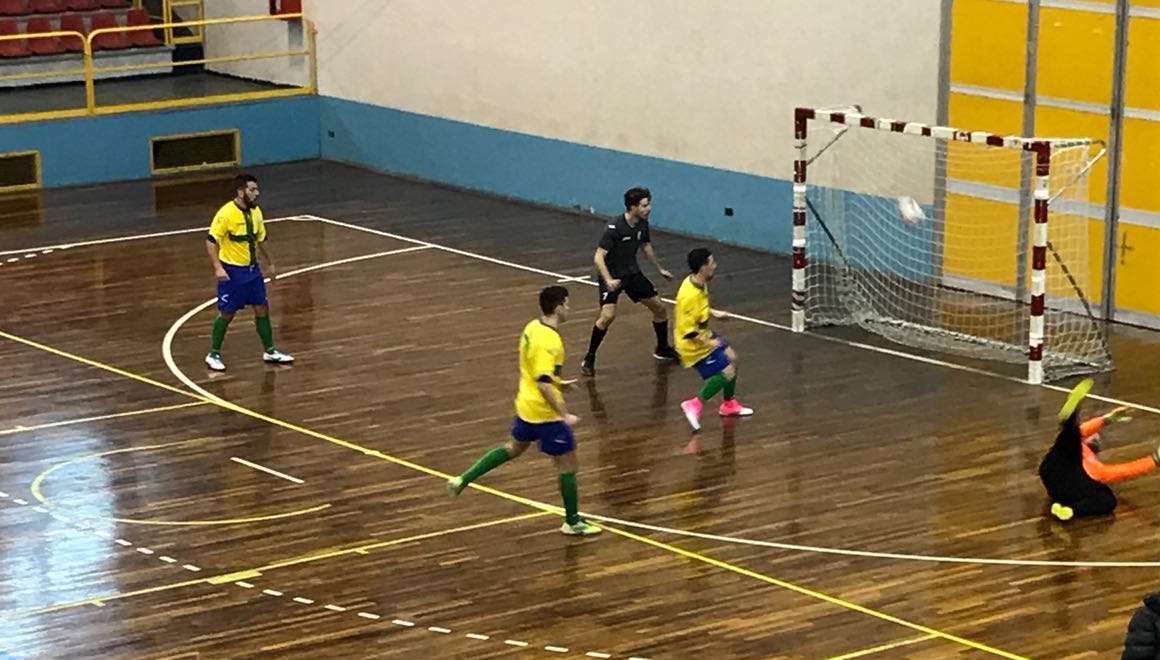 Il capitano De Angelis rinnova per un’altra stagione e con lui anche Maiello e Solinas Il capitano De Angelis rinnova per un’altra stagione e con lui anche Maiello e Solinas