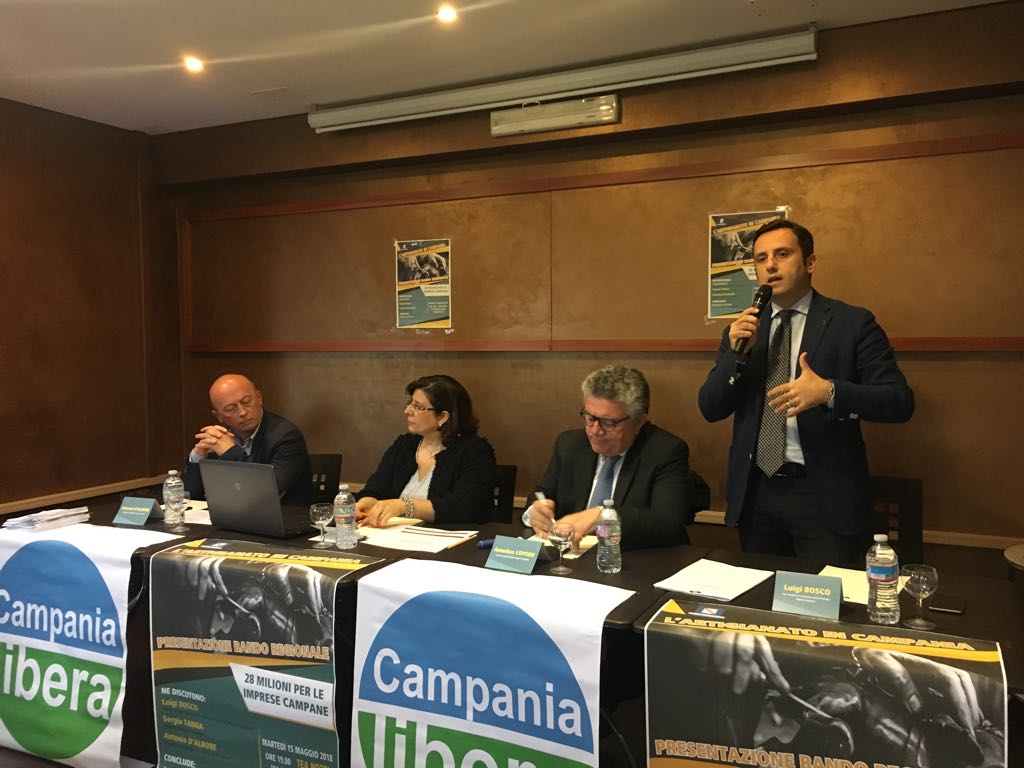 Artigianato, Bosco: “A Casapulla l’incubatore di mestieri tradizionali” Artigianato, Bosco: “A Casapulla l’incubatore di mestieri tradizionali”
