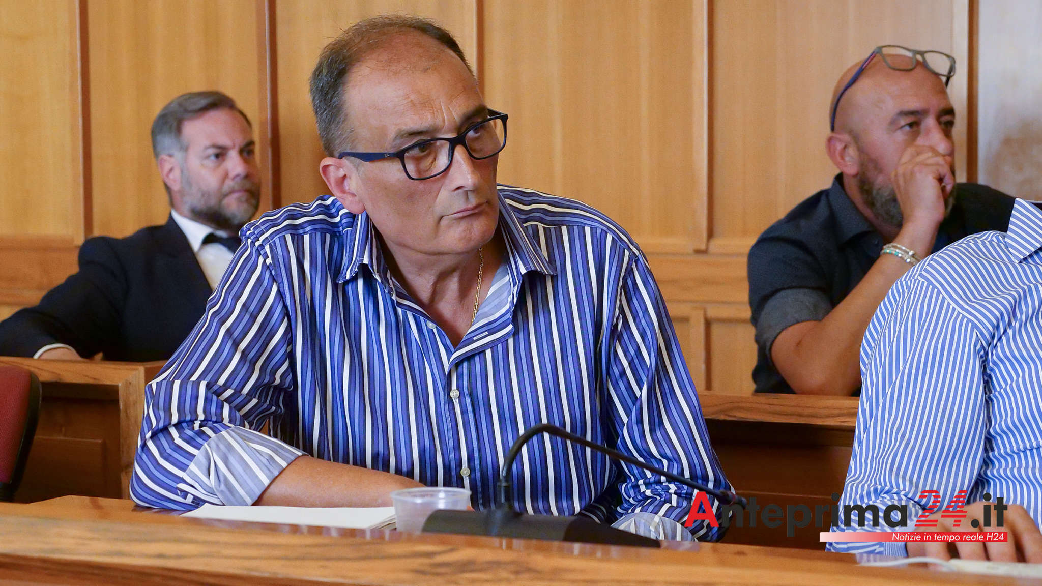 'caso Capuano' risolto il consigliere ha saldato il