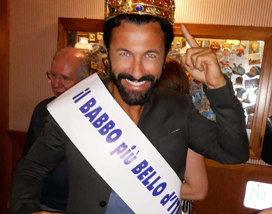 Gianluca il beneventano eletto “Babbo più bello d’Italia” Gianluca il beneventano eletto “Babbo più bello d’Italia”