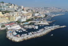 Controlli dei carabinieri a Posillipo e Mergellina, sequestrati 250 chili di alimenti