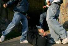 Presunti colpi di pistola dopo una rissa tra studenti, paura tra le famiglie: “Siamo preoccupati, servono più controlli”