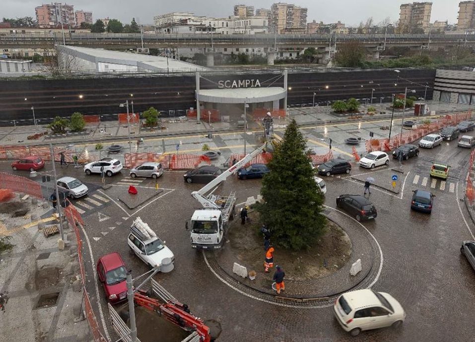 Stazioni metro chiuse, Area Nord in ansia: sabato protesta a Scampia, fioccano appelli e proposte Stazioni metro chiuse, Area Nord in ansia: sabato protesta a Scampia, fioccano appelli e proposte