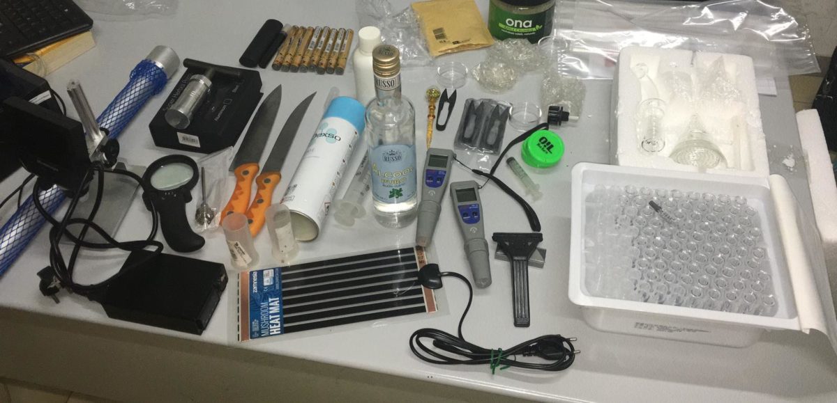 Spacciava droga camuffata: denunciato 40enne salernitano Spacciava droga camuffata: denunciato 40enne salernitano