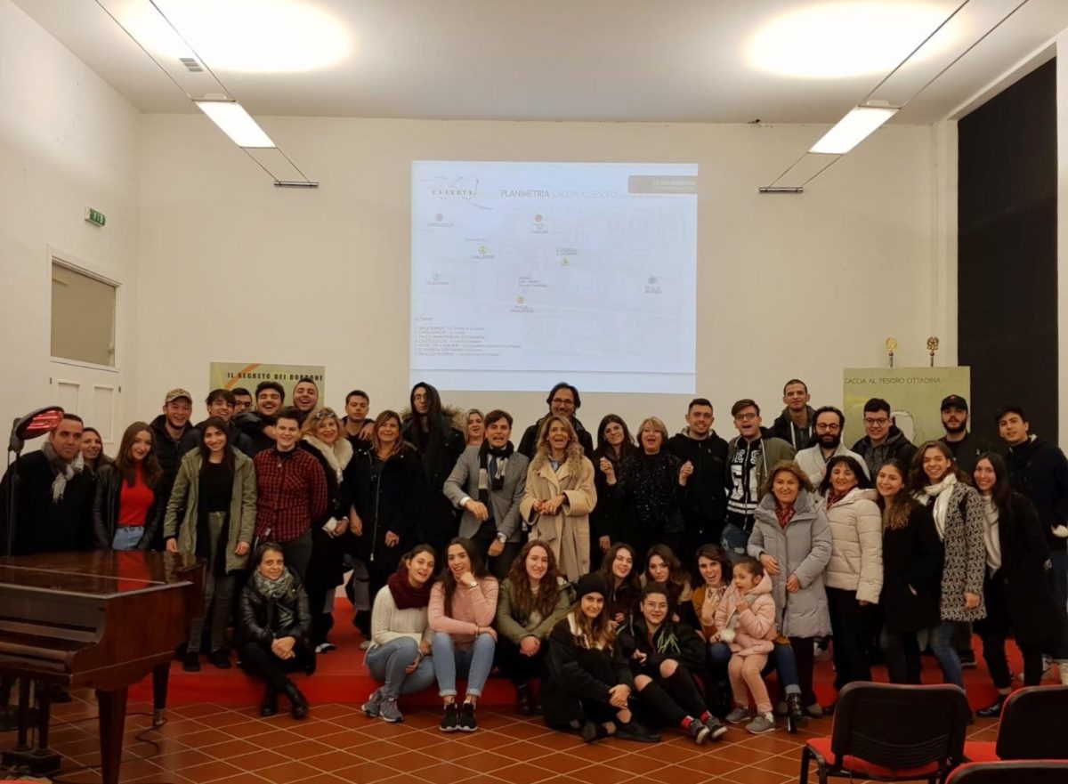 Caserta Young promuove la prima edizione della caccia al tesoro Caserta Young promuove la prima edizione della caccia al tesoro
