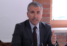 Scarinzi e Mastrocinque da record: amministratori oltre il tempo e le opposizioni