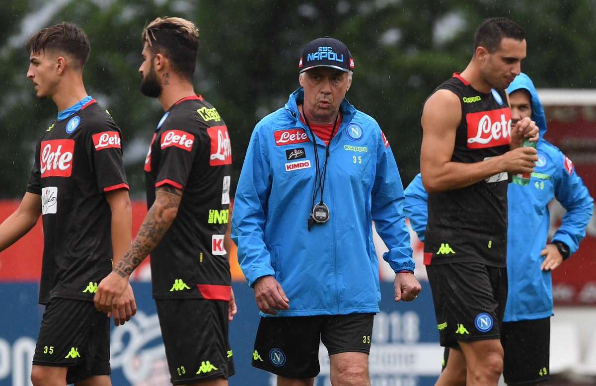 Napoli-Arsenal, Albiol non recupera: i convocati di Ancelotti Napoli-Arsenal, Albiol non recupera: i convocati di Ancelotti