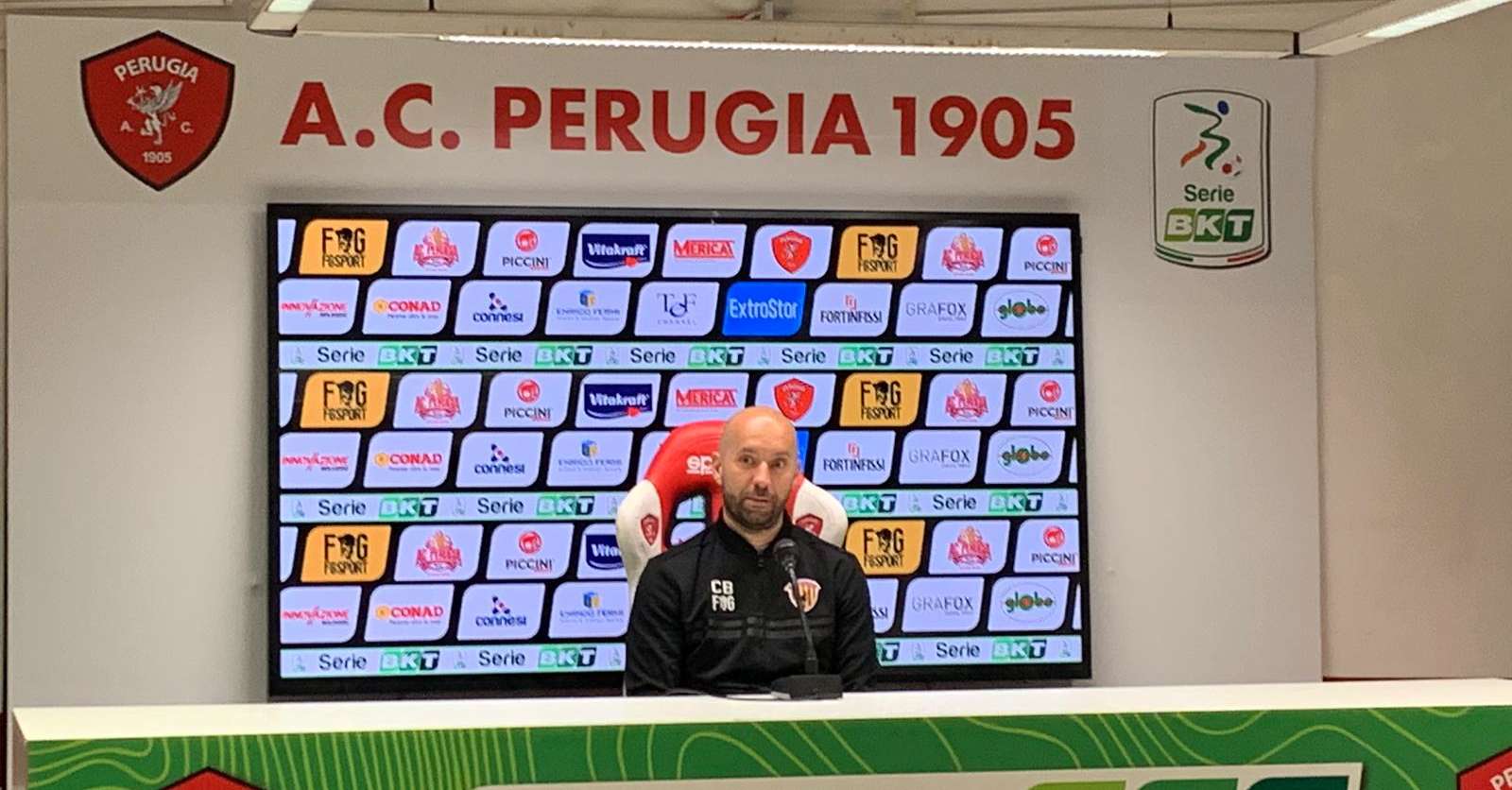 Bucchi raggiante: “Grande partita, poteva anche finire 10-8” Bucchi raggiante: “Grande partita, poteva anche finire 10-8”