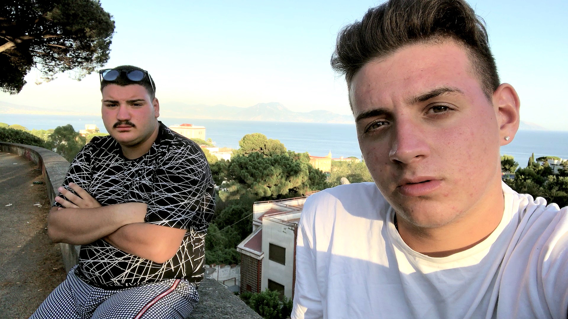 Risultati immagini per posillipo napoli selfie ferrenti