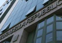 Morto dopo taser a Napoli, conclusa l’autopsia