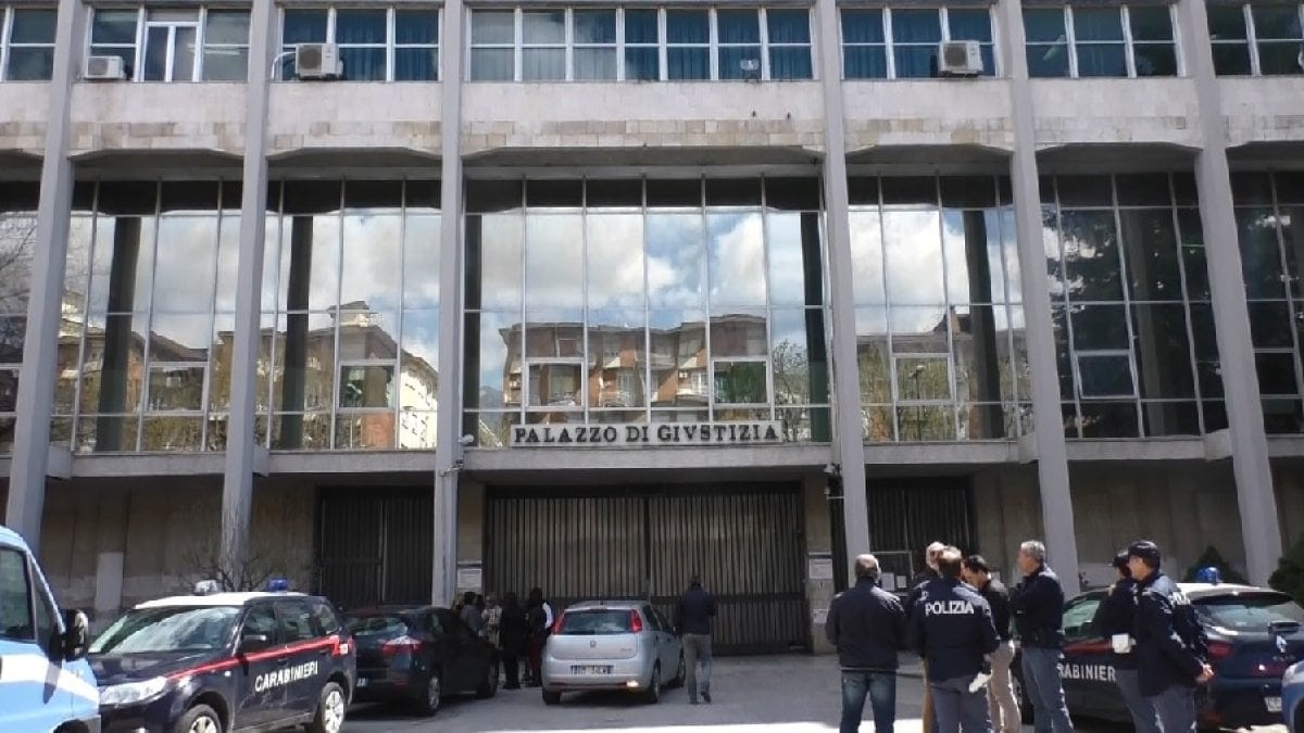 Tentato omicidio in Valle Caudina, tre testimoni non si presentano in aula