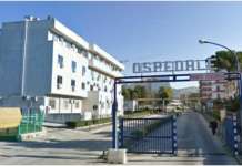 Azienda Ospedaliera di Caserta. il Vescovo benedice l’opera dell’artista Vastano dedicata a Sant’Anna