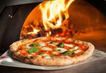 Cinquemila false pizze precotte Made in Italy sequestrate nel nord Barese: perquisizioni anche a Napoli
