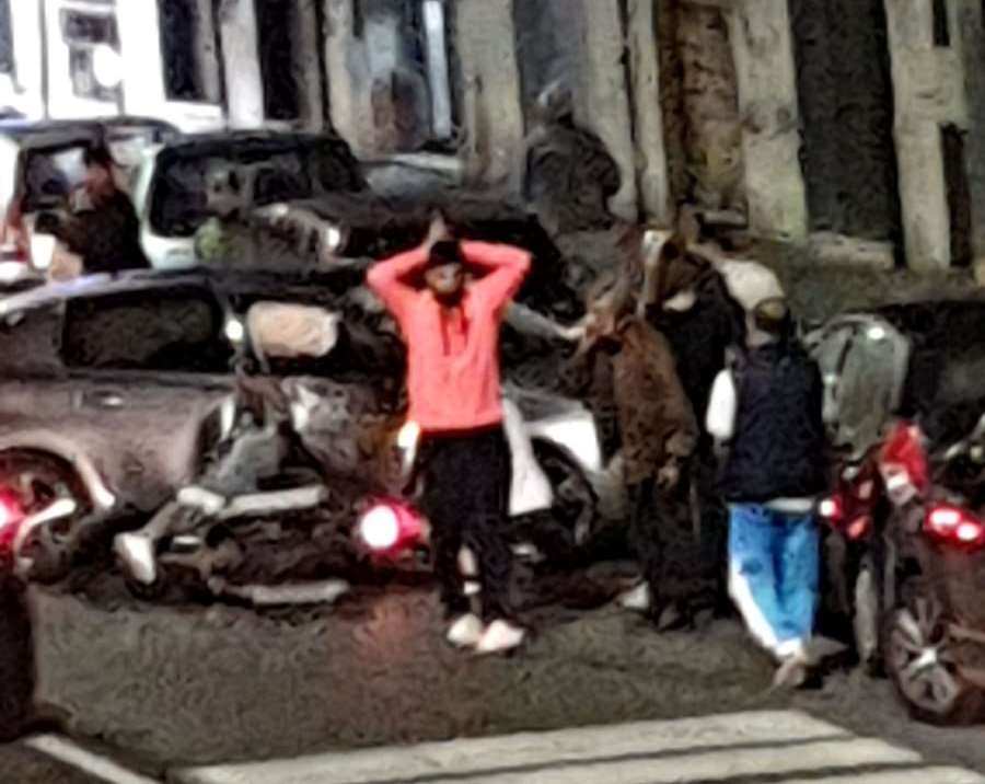 Via Diocleziano maledetta, schianto frontale automoto 32enne muore