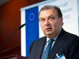Revoca dell’immunità a Fulvio Martusciello: c’è il primo si dell’Eurocamera