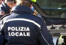 Afragola, Daspo urbano per un parcheggiatore abusivo e sanzioni per 50mila euro