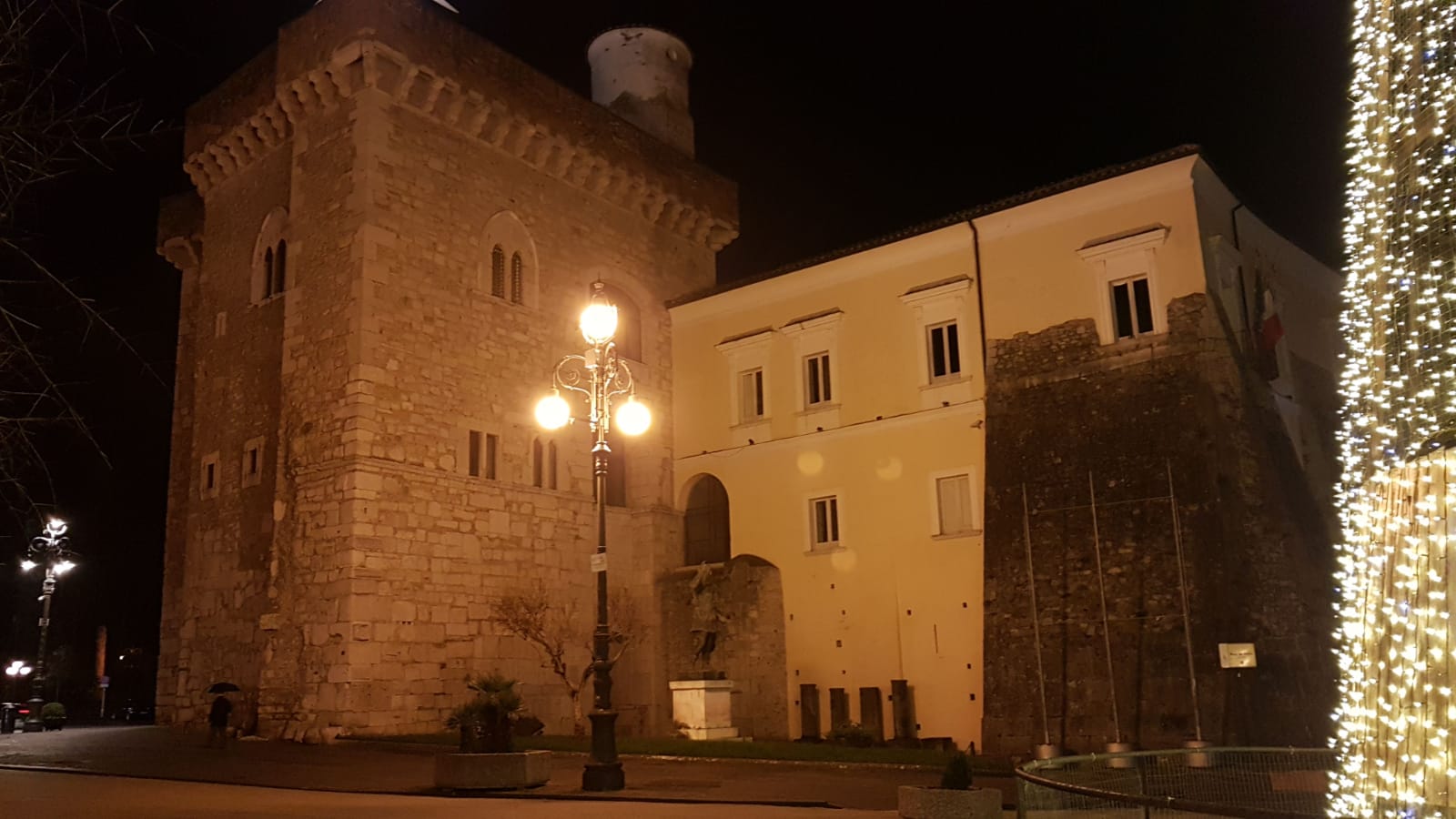 Autorizzati i mercatini di Natale, sia dentro che fuori la Rocca dei Rettori Autorizzati i mercatini di Natale, sia dentro che fuori la Rocca dei Rettori