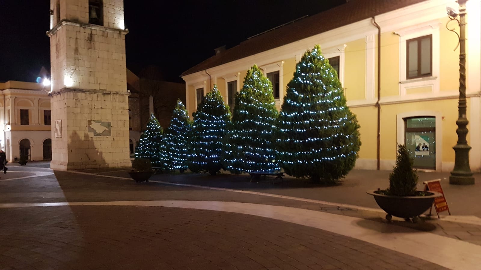 Benevento, al via le domande per la partnership col Comune per le luminarie natalizie