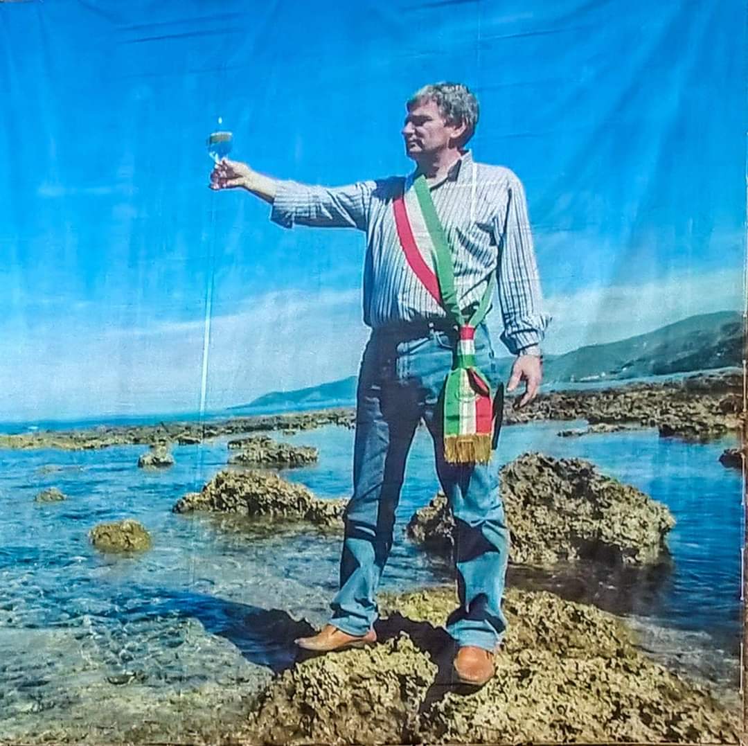 L’omicidio del sindaco pescatore, Cagnazzo sui social: “Totalmente estraneo” L’omicidio del sindaco pescatore, Cagnazzo sui social: “Totalmente estraneo”