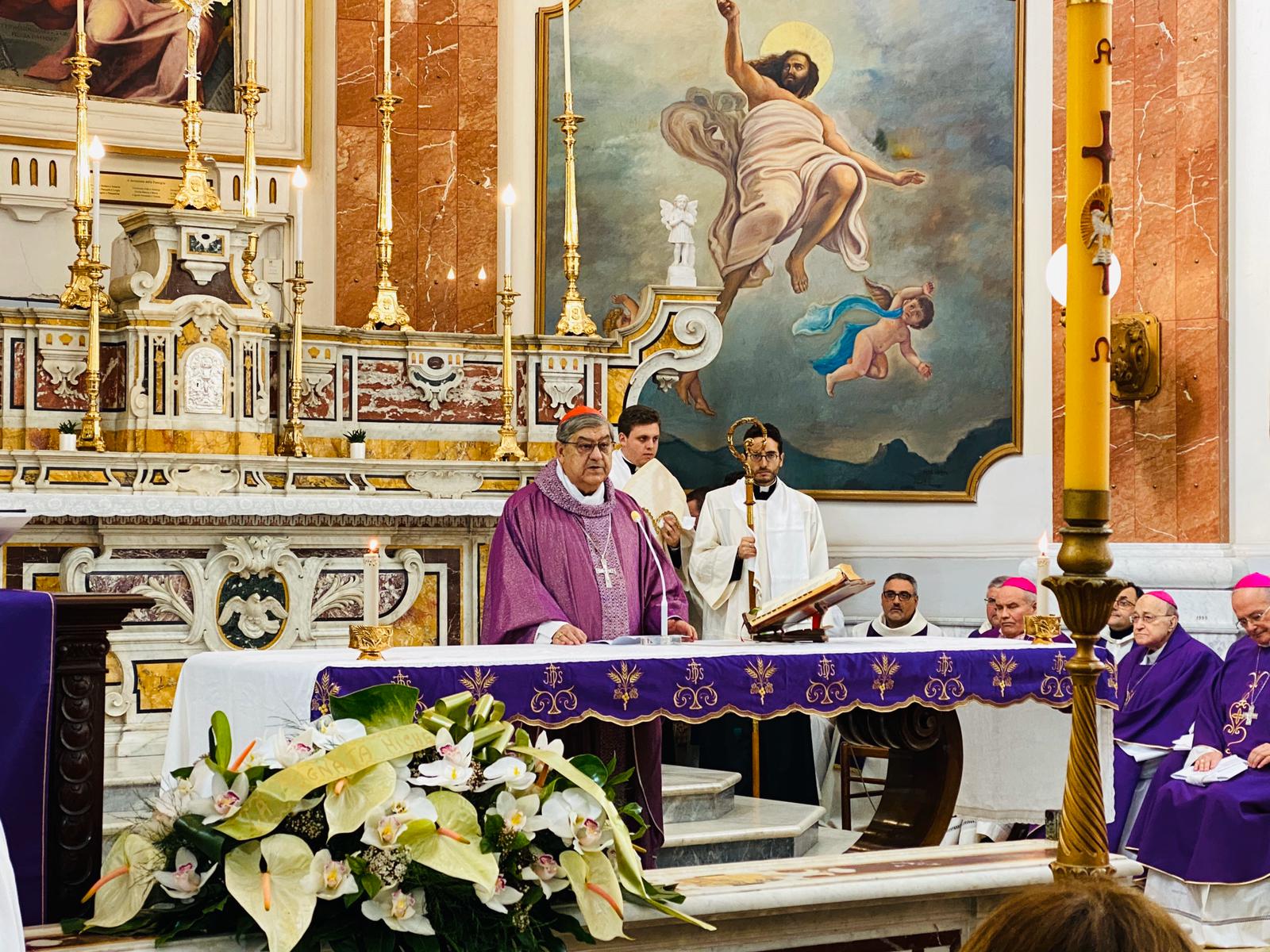 A Caivano L ultimo Saluto A Monsignor Mugione Tanti I Sanniti Presenti