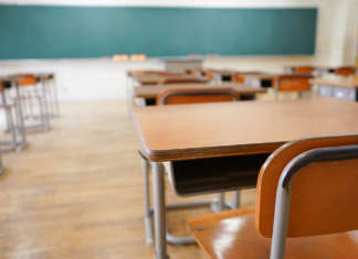 Napoli, per scossa del 31 luglio dissesti in scuole di Posillipo, Chiaia, Pianura, Fuorigrotta e Bagnoli