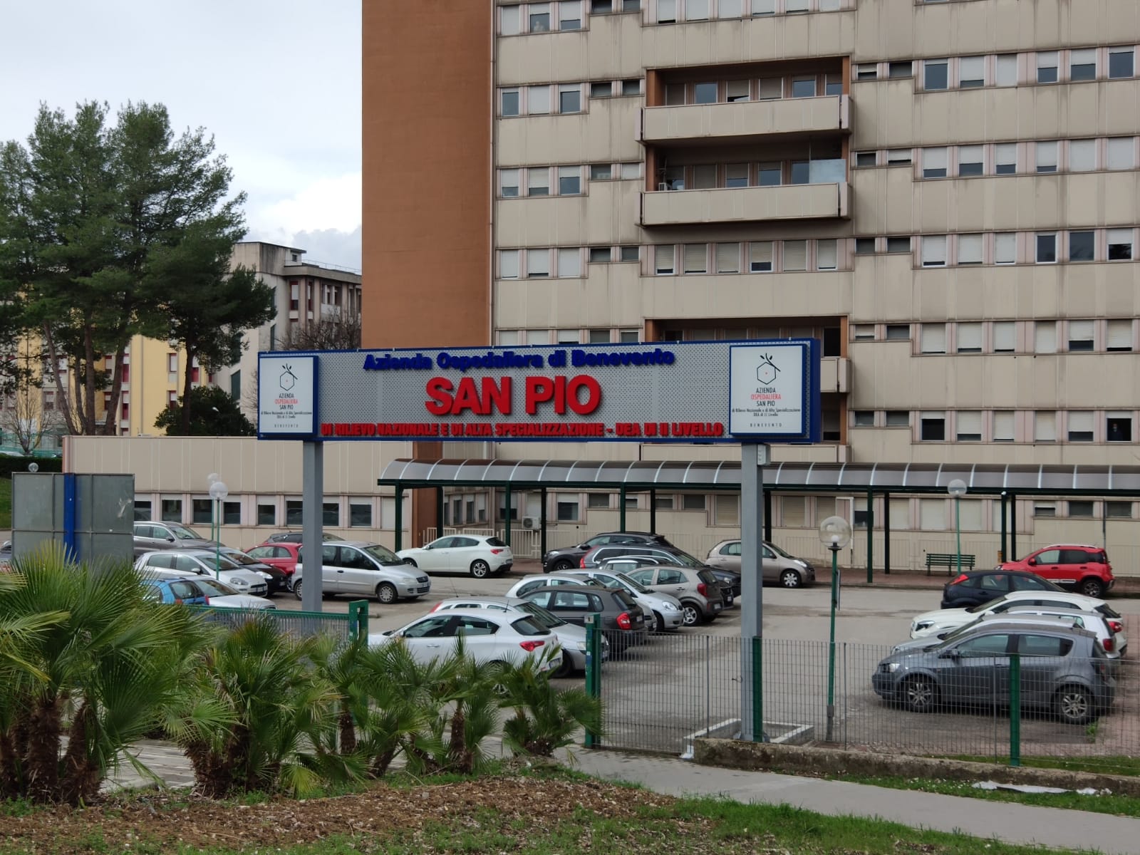 Covid, deceduto un 37enne al San Pio. I positivi ricoverati sono 23 Covid, deceduto un 37enne al San Pio. I positivi ricoverati sono 23