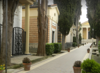 Varato il piano traffico per le ricorrenze di Ognissanti e della Commemorazione dei Defunti Cimitero Benevento, nuovo furti di fiori sulle tombe