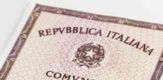 Carte d’identità cartacee, attenzione alla proroga: ecco cosa cambia dopo il 3 agosto