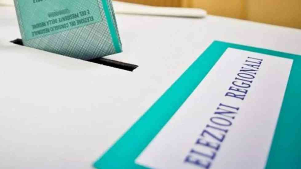 Regionali Campania, il centrodestra e l’idea impossibile di candidare prefetti, questori o generali