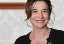 Teatro Cilea, arriva la regina del teatro e della canzone Lina Sastri con “Voce ‘e notte”