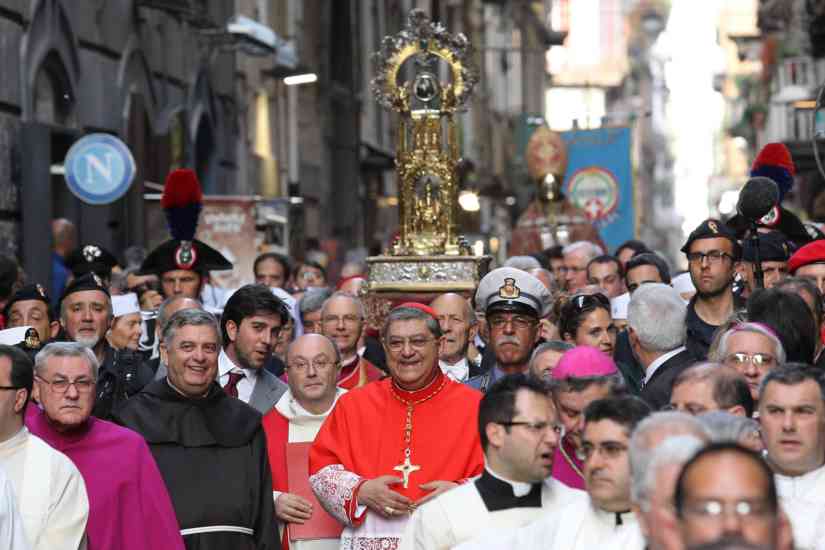 Culto di San Gennaro come Patrimonio dell'Umanità la proposta all'Unesco Culto di San Gennaro come Patrimonio dell'Umanità la proposta all'Unesco