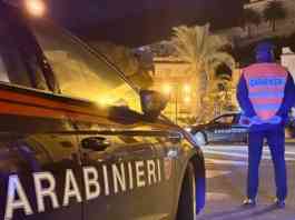 Ventenne ferito a coltellate a Ischia, mistero sull’aggressione