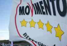Scuola Torre, l’affondo del M5S: “Servono risposte chiare, noi incompatibili con Mastella”