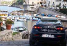 I Carabinieri di Ischia arrestano un 18enne e un 19enne per truffa in danno di anziani