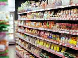 Caos traffico al Vomero, cittadini ‘in rivolta’ per nuovo supermarket