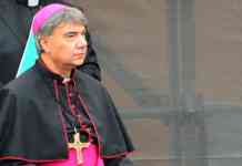 Funerali Fabio Ascione, l’anatema del cardinale Battaglia: “Napoli come Saturno, mangia i suoi figli”