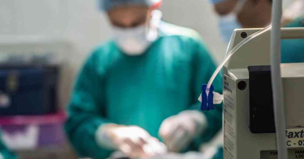 Tre arresti cardiaci e tre volte salvata dai medici: “Ora serve un farmaco speciale dagli States” Tre arresti cardiaci e tre volte salvata dai medici: “Ora serve un farmaco speciale dagli States”