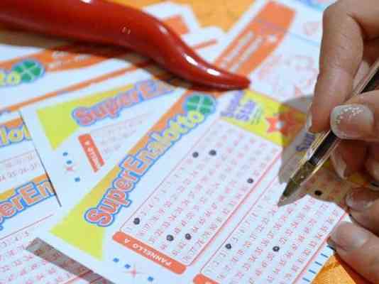 SuperEnalotto, in Campania sfiorato il “6”: realizzati cinque “5” per oltre 72mila euro