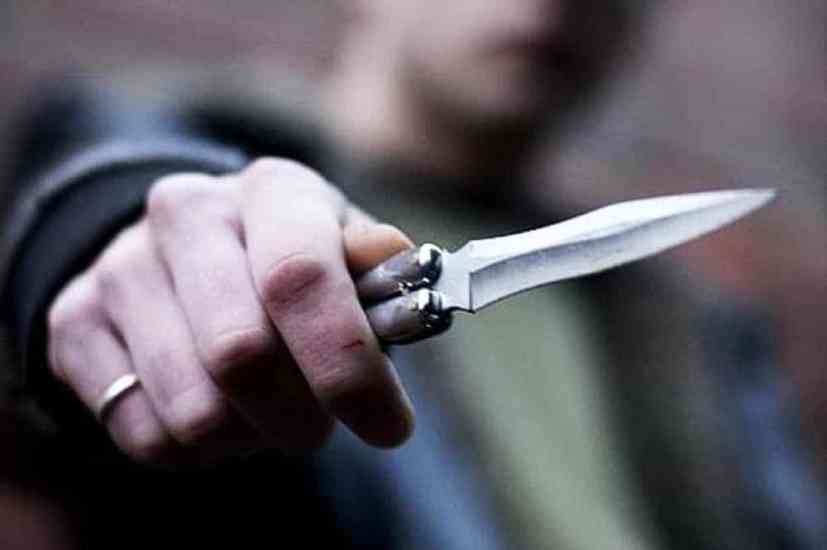 Aversa, rapine a minori e minacce con coltello: arrestato 40enne
