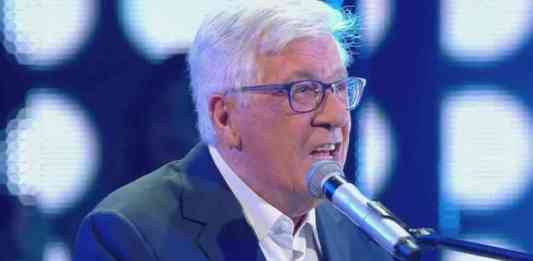 Addio a Peppino di Capri, icona della musica italiana Peppino di Capri