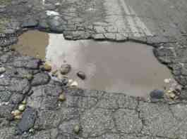 Sos dell’associazione vittime delle strade: “Troppe buche ad Aversa”