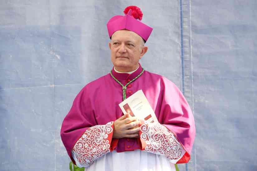 L'Arcivescovo Bellandi incontra i giovani della Valle dell'Irno
