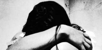 Segregata per ore in una cantina e violentata: arrestato un 26enne