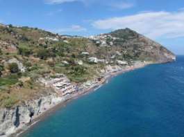 Mare per tutti, a Ischia le carrozzine nei lidi del Comune