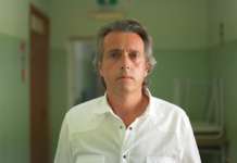 “Una fiammella che diventa Fiamma”, la Fiaccola Olimpica nella mani del prof. Carlo Mazzone