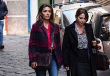 Mina Settembre 2, l’attrice di Rosaria positiva al Covid: “Omicron m’ha truvat”