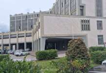 Coniugi arrestati a Benevento: domiciliari per il marito, libera la moglie