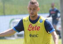 Infortunio muscolare Lobotka, lascia Nazionale e torna a Napoli